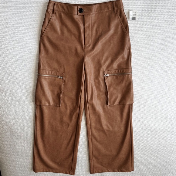 NWT Avec Les Filles High Rise Vegan Leather Wide Leg Cargo Pants Women Sz M - Picture 3 of 14